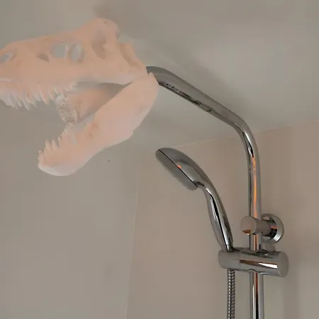 La Perchee Jurassic *