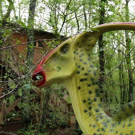 La Perchee Jurassic *