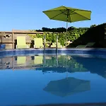 La Perchée Jurassic Сasa de vacaciones